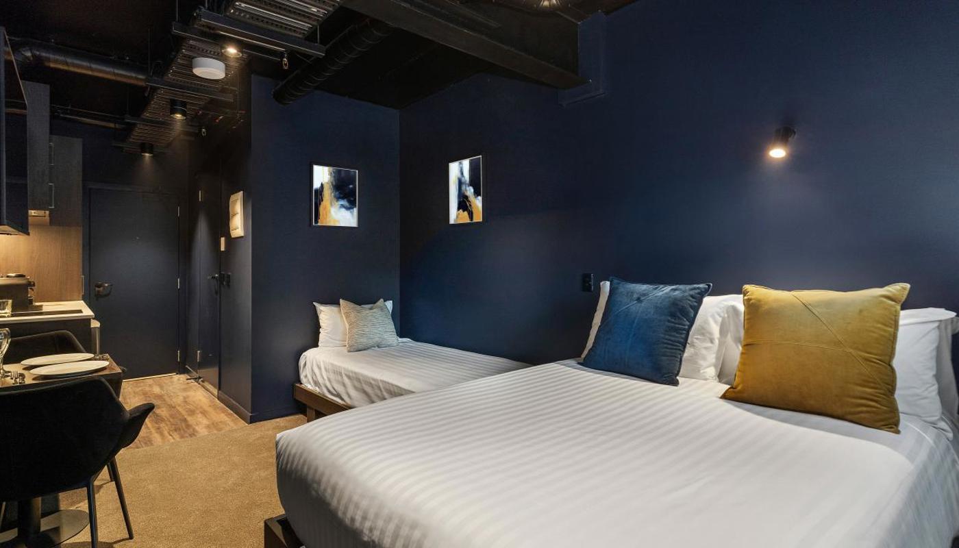 Little Lux Studio Plus