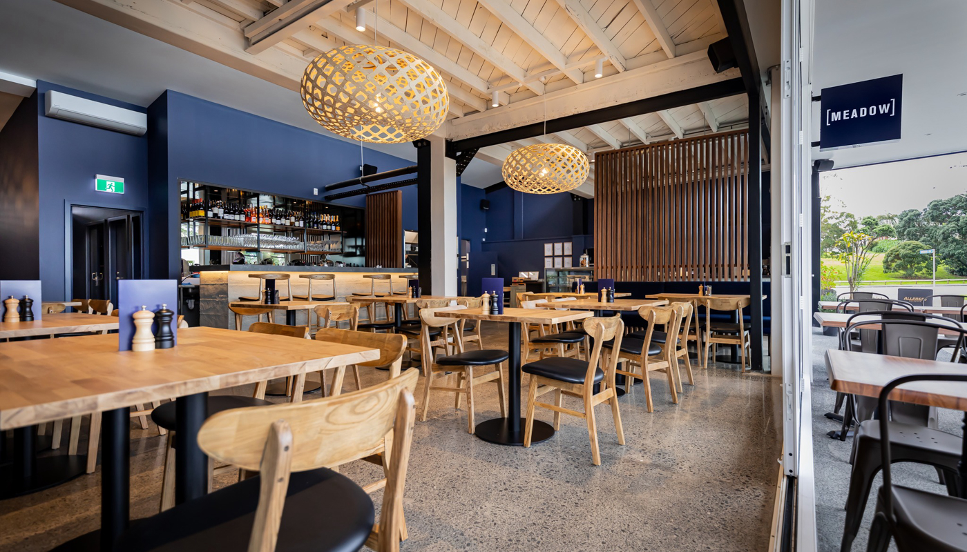 The Glen Bar & Eatery Image 1