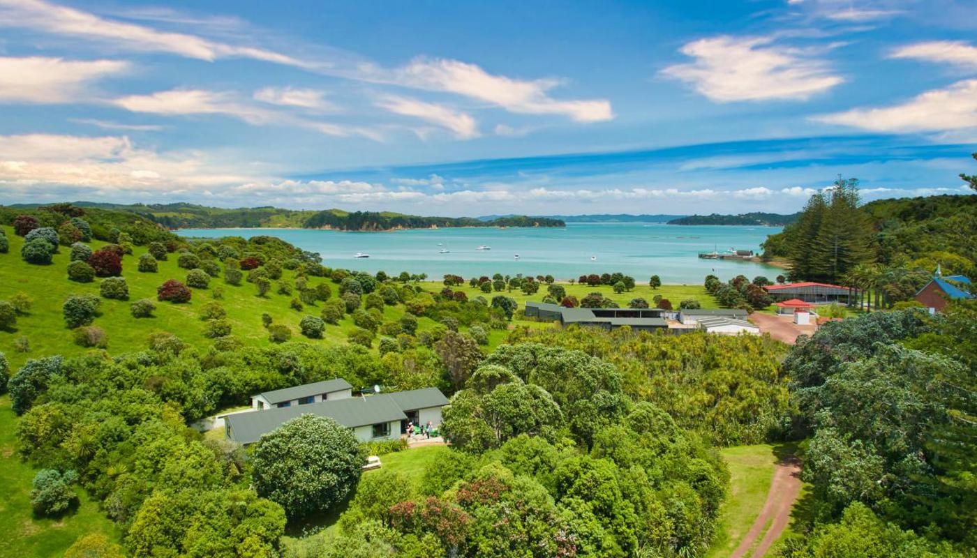 Serenity Holiday Home. (Left)