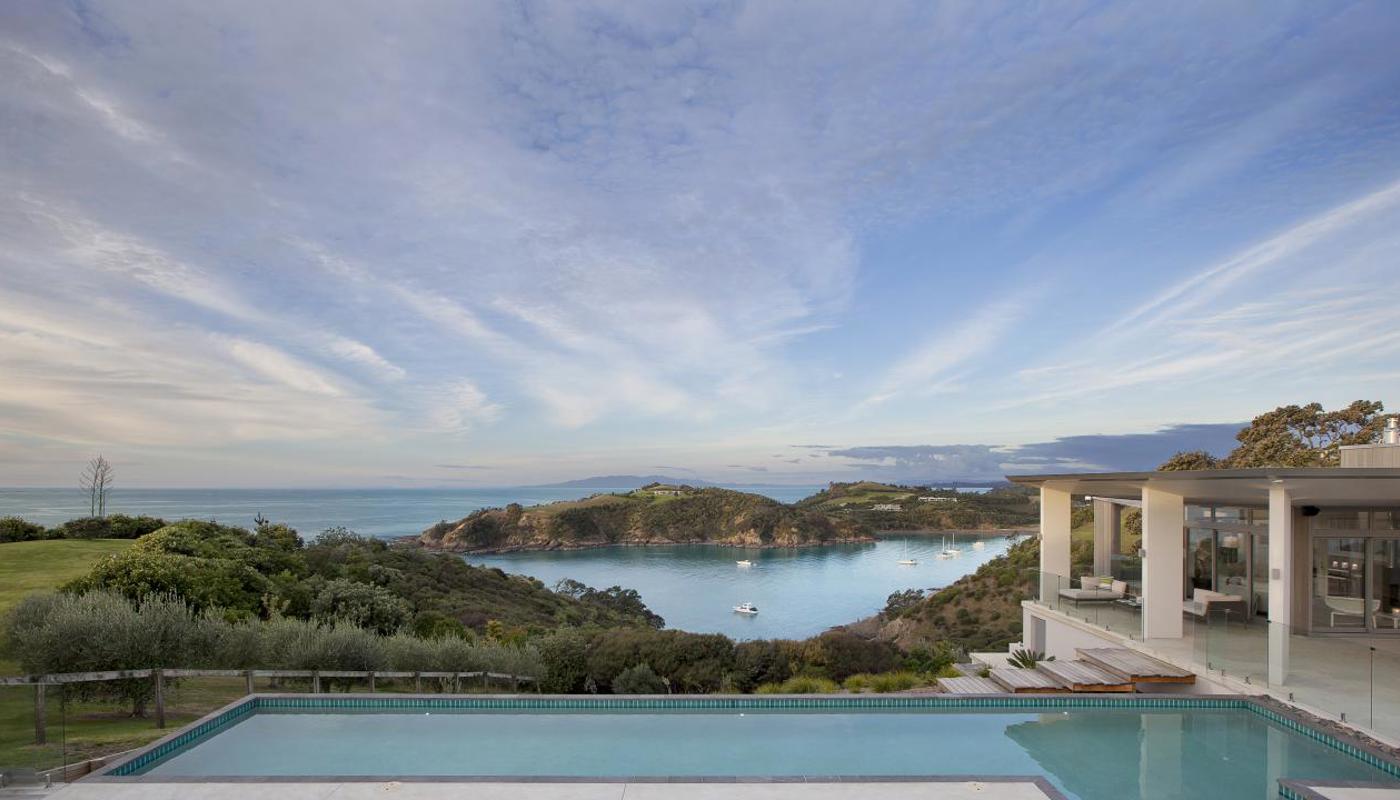 Marino Ridge - Luxury Retreat in Waiheke's Prime Waterfront Location near Oneroa Image 1