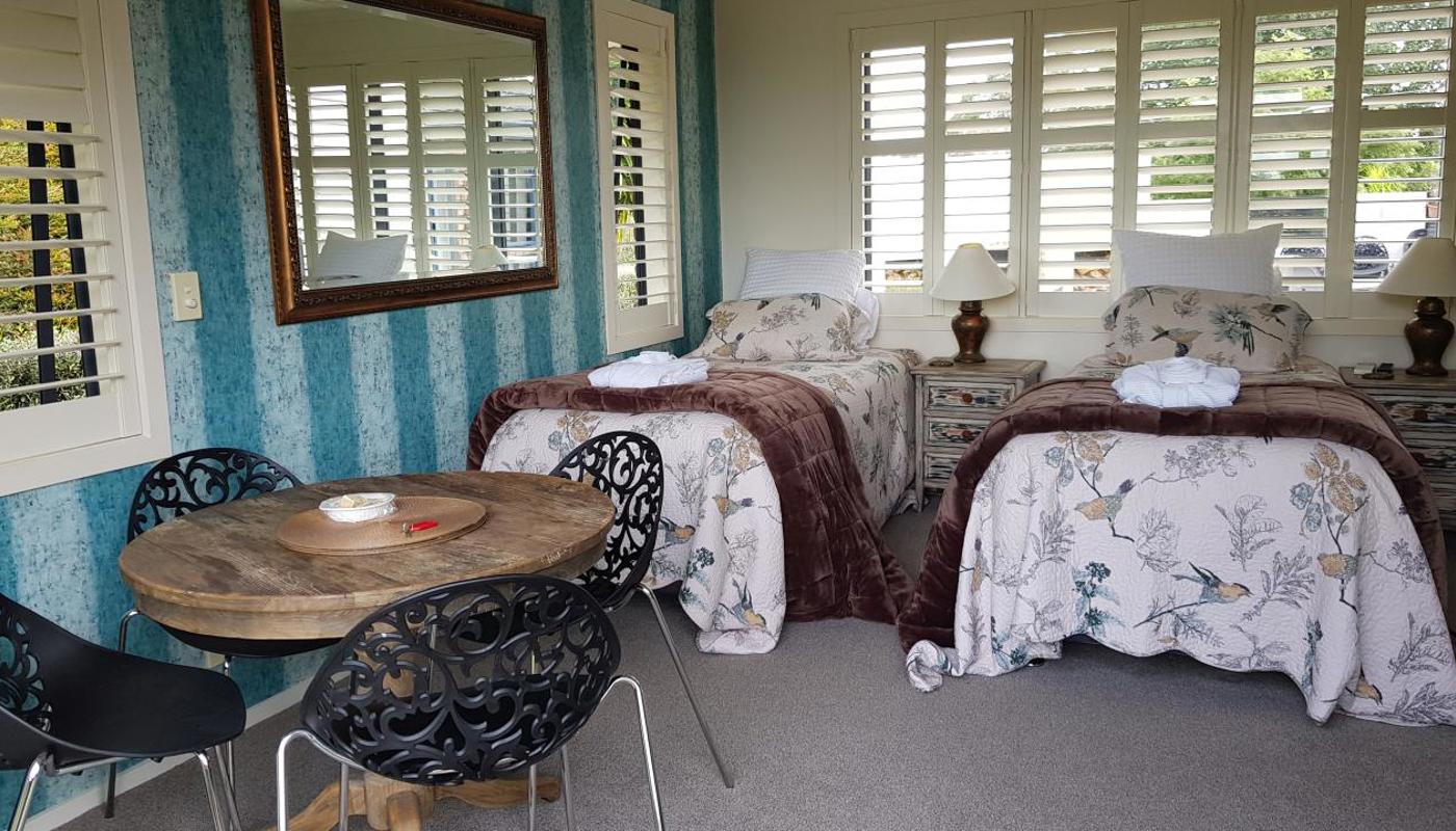 Family group accommodation at The Roost Bed and Breakfast, Waiuku accommodation